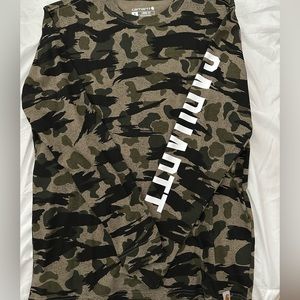 Carhartt Loose Fit Heavyweight Long-Sleeved Camo T-Shirt